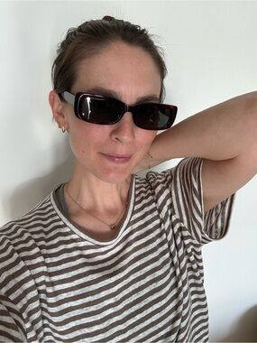 Bailey Nelson Tai Sunglasses in Red Tort